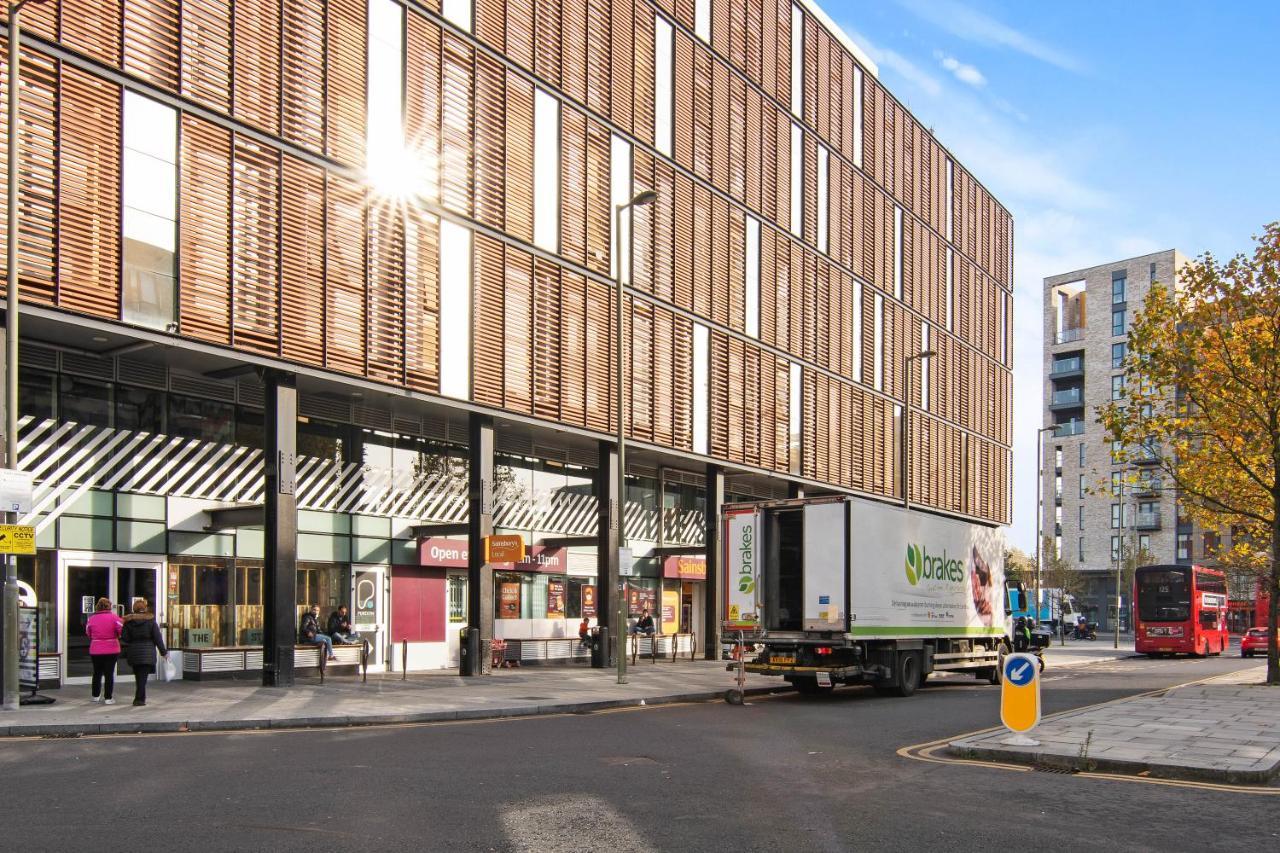 Spacious & Cosy, Netflix, Parking, Colindale Station Apartment Hendon